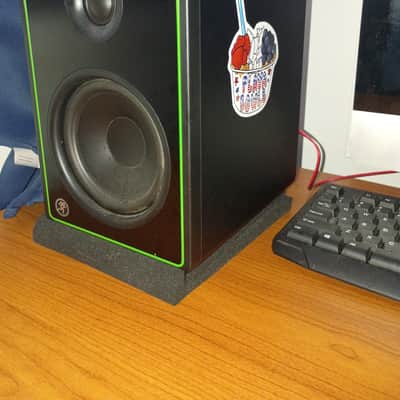 Mackie CR5-XBT 5" Active Studio Monitors with Bluetooth Connectivity (Pair) 2020 - Present - Black with Green Trim image 2