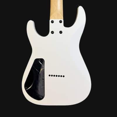 Jackson JS Series Dinky Arch Top JS32-7 DKA HT, Snow image 4