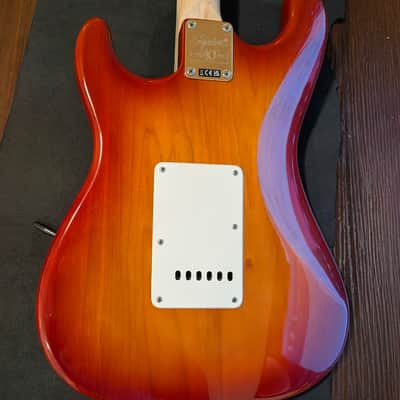 Squier 40th Anniversary Gold Edition Sienna Sunburst (w/ upgrades) image 7