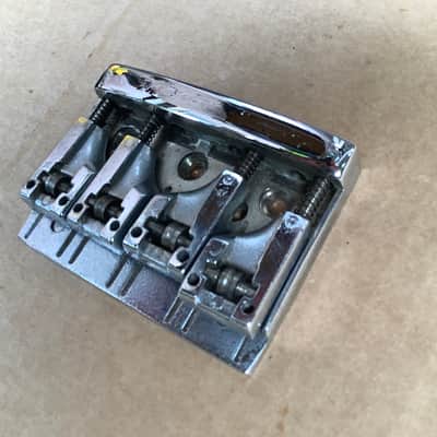 Schaller Vintage 4 String Flatmount Roller Bass Bridge chrome image 2