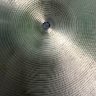 Zildjian Avedis Zildjian New Beat Hi-hats - 14 inches Cymbal Pair #3186 image 15