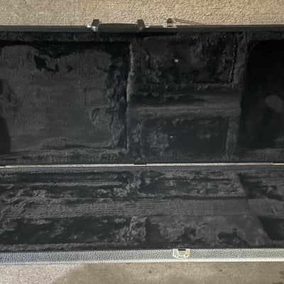 Fender Wood Guitar Case - Black image 4