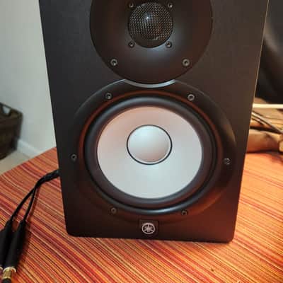 Yamaha HS7 6.5" Powered Studio Monitors (Pair) image 4