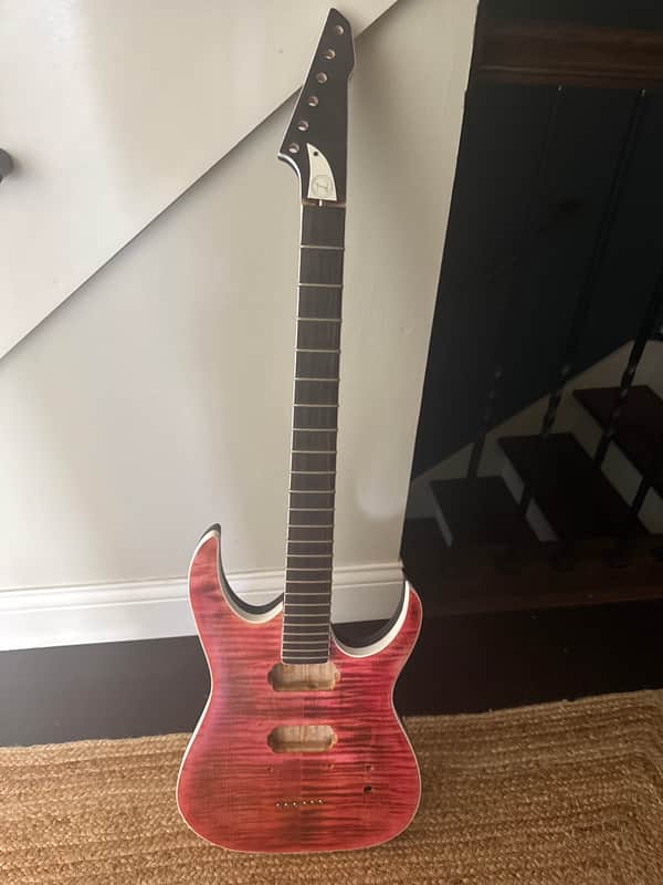 Lumiaalto Guitars S-style image 1