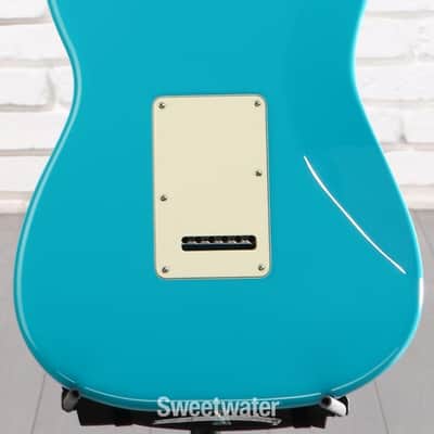 Fender American Professional II Stratocaster - Miami Blue with Rosewood Fingerboard (StratAP2RMBd2) image 7