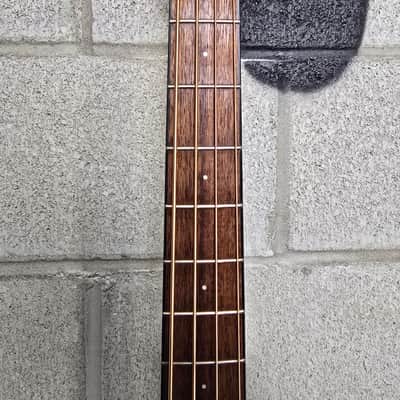 Fender CB-60SCE Acoustic-Electric Bass with Laurel Fretboard 2010s - Natural image 8