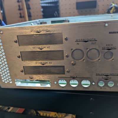 Immagine E-MU Systems E6400 Ultra Rackmount 128-Voice Sampler (parts only) - 4