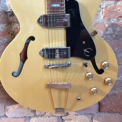 Epiphone Casino Natural image 3