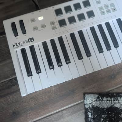 Arturia KeyLab 61 MkIII MIDI Controller 2024 - Present - White