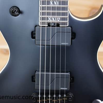 Schecter Solo-II Evil Twin - Satin Black image 4