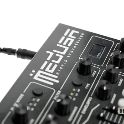 Polyend / Dreadbox Medusa synthesizer image 7