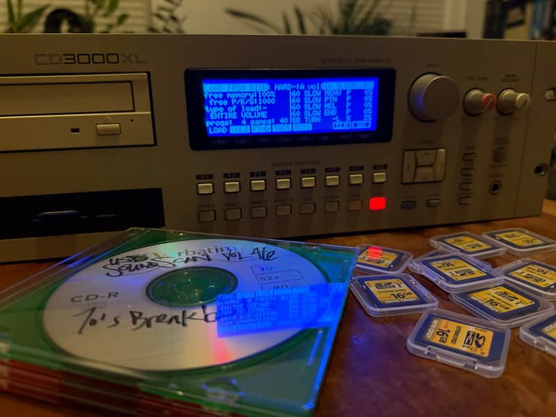 Akai CD3000XL MIDI Stereo Digital Sampler w 32MB RAM, ZuluSCSI