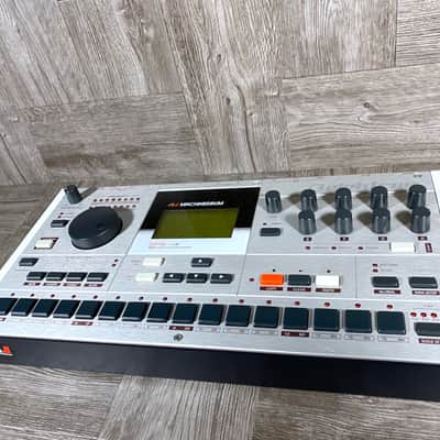 End Cheeks for ELEKTRON Machinedrum / Analog Four / RYTM / Octatrack - WHITE - by KZcraftworks - USA image 6