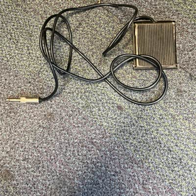 **1984 Akai AX80 1984 - Black Sustain Pedal**