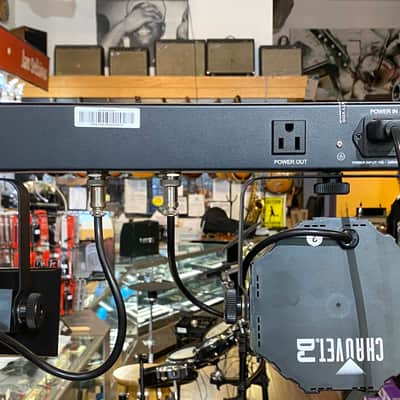 Chauvet DJ GigBAR 2 4-in-1 Lighting System with Stand and Foot Controller image 4