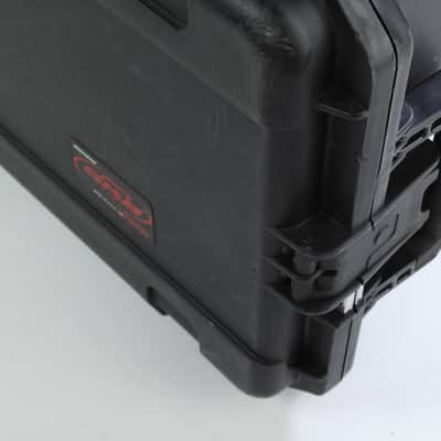 SKB 3i-4214-56 Les Paul Guitar Flight Case / Road Case Injection Molded TSA Latches & Wheels image 4