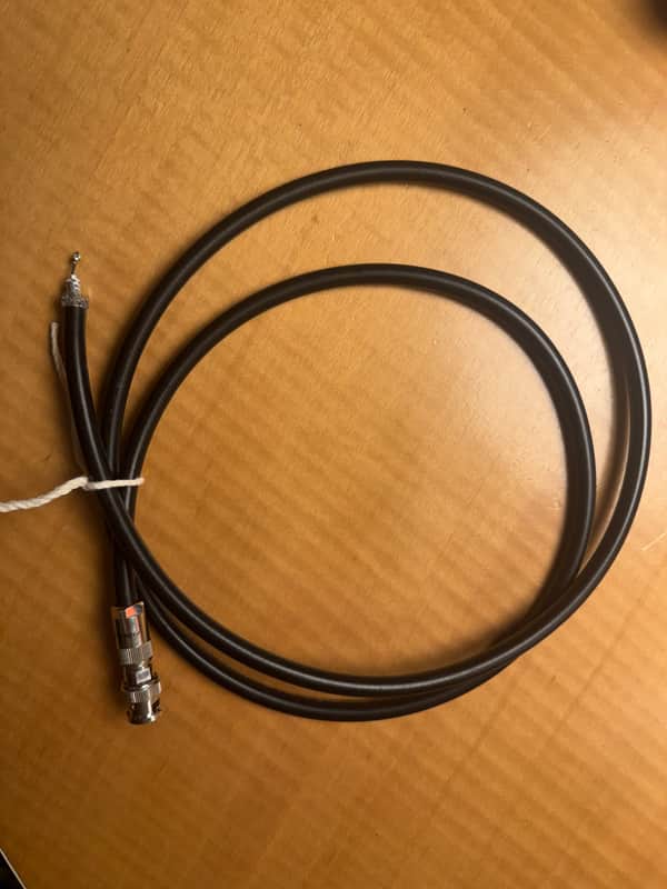 DH Labs Silver Sonic 750D BNC Digital clock cable image 1