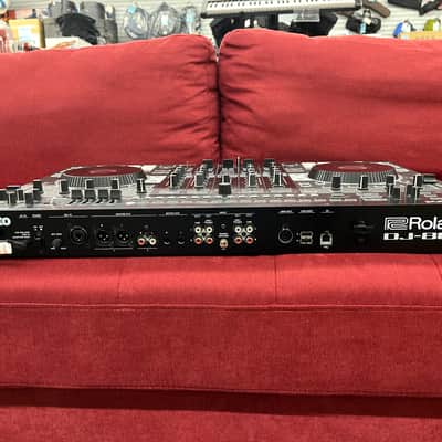 Roland DJ-808 DJ Controller - Black image 17