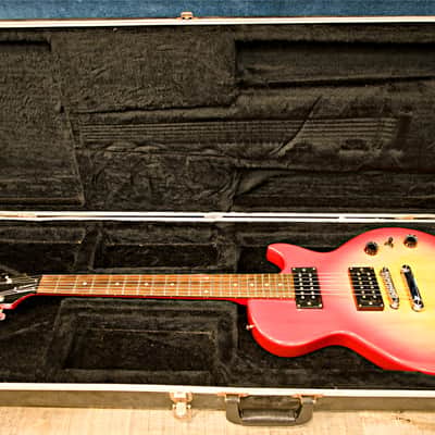 Epiphone Special Les Paul 1997 - 3 Tone Sunburst image 14