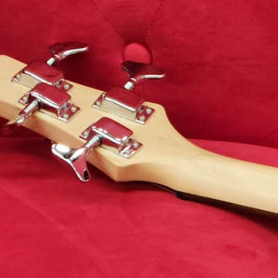Ibanez  Bass  Red image 7