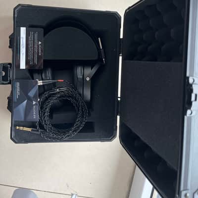 Audeze LCD-X Creator Package Over-Ear Headphones Black image 6