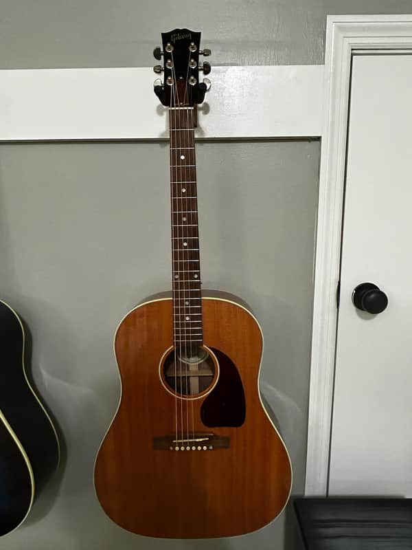 Gibson J45-Studio 2019 - Nitrocellulose