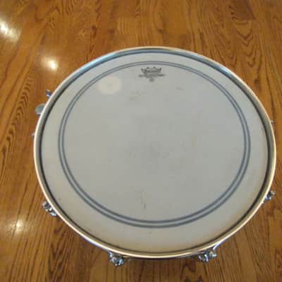 Rogers Vintage Dynasonic chrome over brass snare drum 1970s with snare rail - excellent image 10