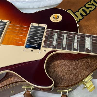 NEW! Gibson Les Paul Standard '60s Bourbon Burst - Curly Flame Maple Top - Authorized Dealer - Only 8.7 lbs - G07300 image 3