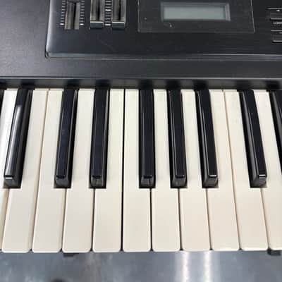Roland XP-10 61-Key Multi-Timbral Synthesizer w/ Power Supply image 4