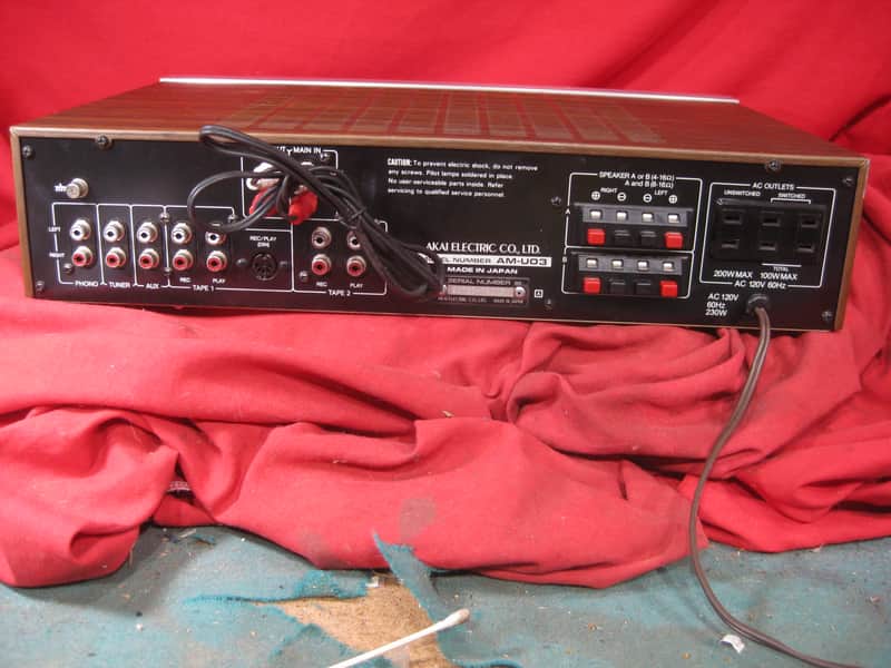 Vintage Akai AM-U03 Stereo Integrated amplifier - Serviced! | Reverb