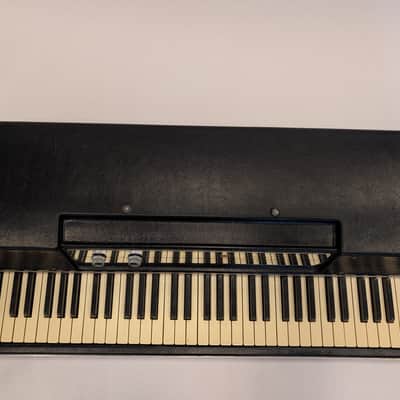 Compass Point Studio's Wurlitzer 200A 64-Key Electric Piano 1974 - 1983 - Black image 2