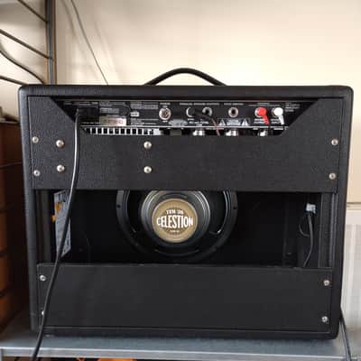 Fender '68 Custom Princeton Reverb-Amp 12-Watt 1x10" Guitar Combo 2013 - Present - Black image 3