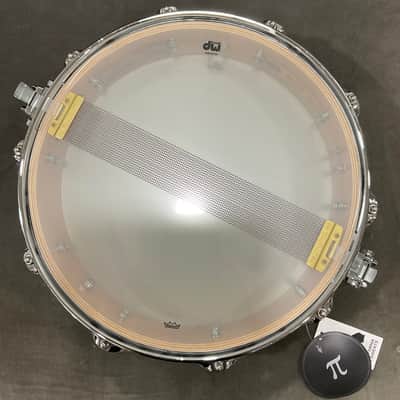 Mint DW Collectors Series Maple Pi snare 3.14 X 14 White Glass Contrail w/ Chrome hardware image 4
