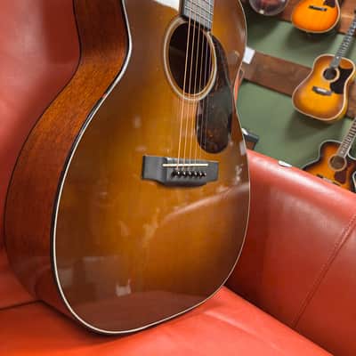 2013 Martin Custom Shop 00-14 (00-18) Adirondack Top Ambertone image 6