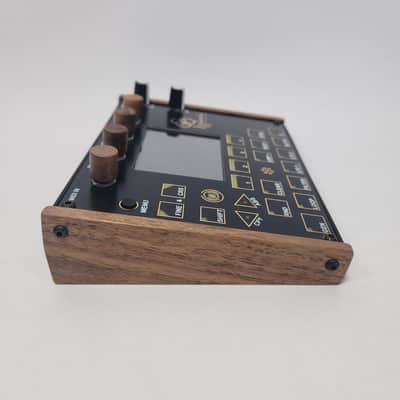 Rainy Day Electronic Instruments Cumulus Loopscaper image 5