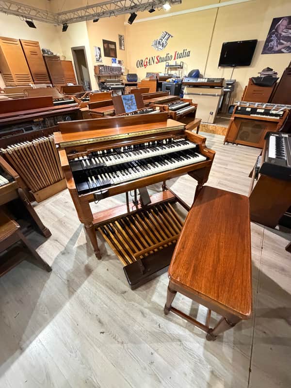 Hammond B3 Bild 1