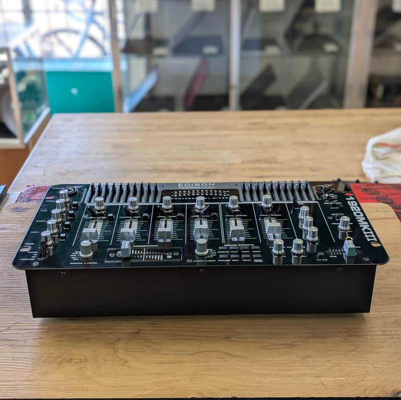 EDISON PROFESSIONAL 1920MKIII DJ Mixer 6 Channels image 1