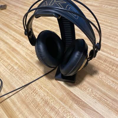 AKG K240 600 ohm - Black and gold image 3