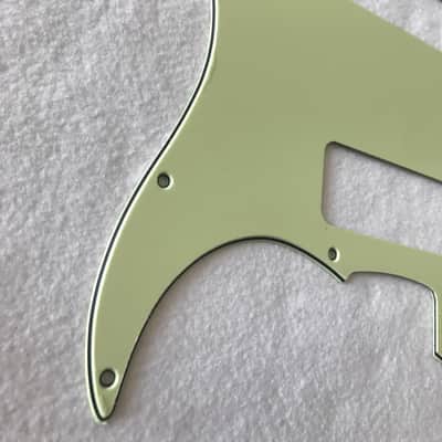 For Fender Stratocaster Strat P90 2 Pickup Guitar Pickguard,3 Ply Vintage Green image 2