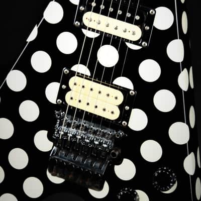 Jackson Limited Edition Randy Rhoads Polka Dot Flying V #23/150  1998 image 14