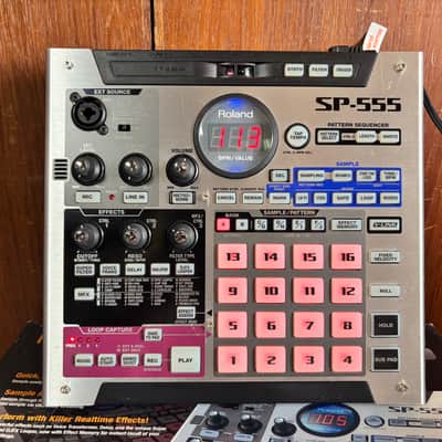 Roland SP-555 Creative Sampler with Performance Effects w/ box power supply Bild 2