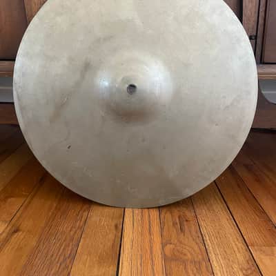 Ludwig Standard/Paiste 14" crash cymbal crash 870 grams 1960's - silver/nickel image 1