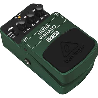 Behringer UV300 Classic Vibrato Effects Pedal for Guitar image 2