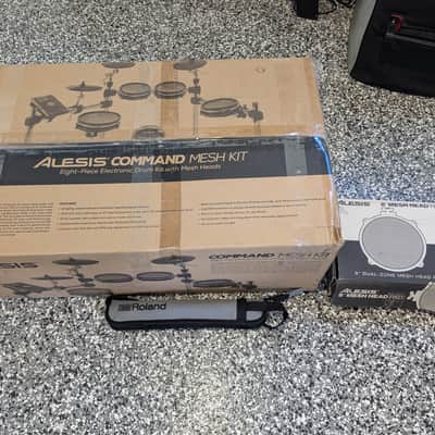Alesis Command Mesh Kit Electronic Drum Set 2010s - Black image 2