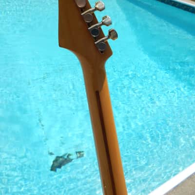 Kramer Voyager 1981 Graphic OHSC Strat Head Really Clean!! image 10