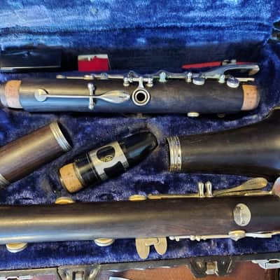 Yamaha YCL-34 Bb Wood Clarinet, Japan, Intermediate-Level image 2