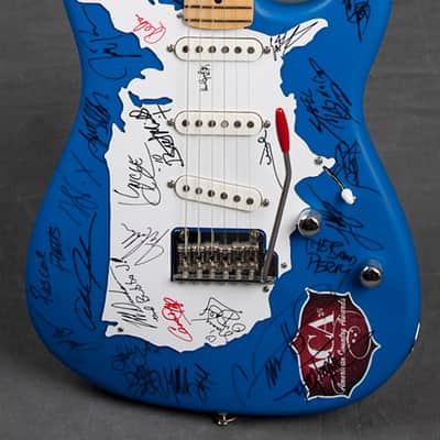 Fender Stratocaster - Signed by Toby Keith, Carrie Underwood, Blake Shelton & 20+ More Country Music Stars image 1