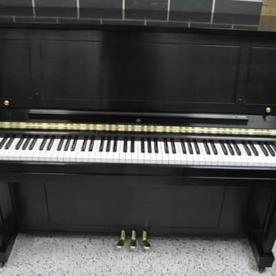 Steinway 1098 Upright Piano image 2