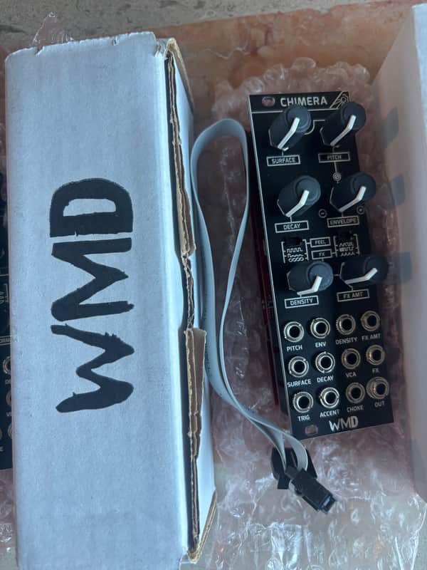 WMD Chimera 2010s - Black image 1