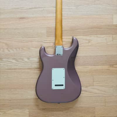Fender Vintera '60s Stratocaster Modified with Pau Ferro Fretboard 2020 - Burgundy Mist Metallic image 7